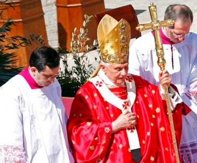 Arcebispo de Bruxelas critica «silêncio cúmplice» da Igreja - TVI