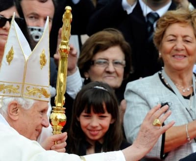 Papa reuniu-se com vítimas de pedofilia - TVI