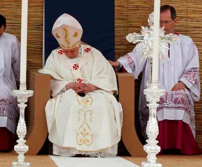Pedofilia: Papa aceita renúncia de bispo belga - TVI