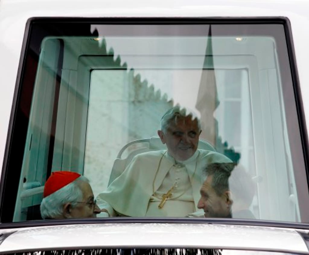Papa Bento XVI visita Portugal (Reuters)