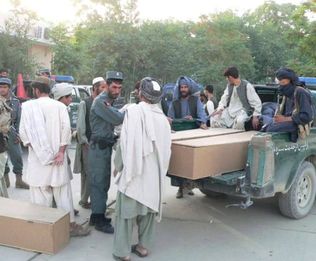 Afeganistão: explosão durante casamento mata 40 pessoas (EPA/HUMAYOUN SHIAB)