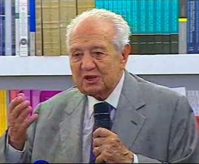 Mário Soares: revisão constitucional é «despropositada» - TVI