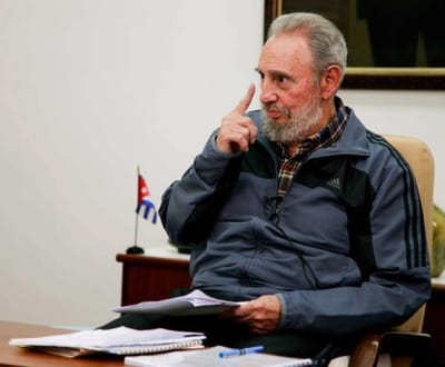 WikiLeaks: hemorragia grave de Fidel aconteceu num avião sem médico - TVI