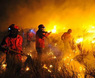 São Pedro do Sul: bombeiros protegem «pessoas e bens» - TVI