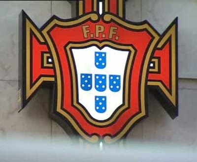 Federação Portuguesa de Futebol desmente penhora de 5 milhões - TVI