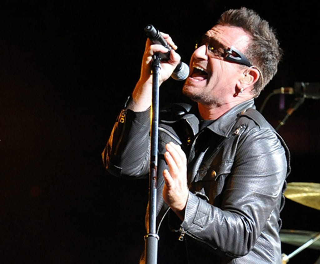 U2 em Turim, Itália (EPA/TONINO DI MARCO)