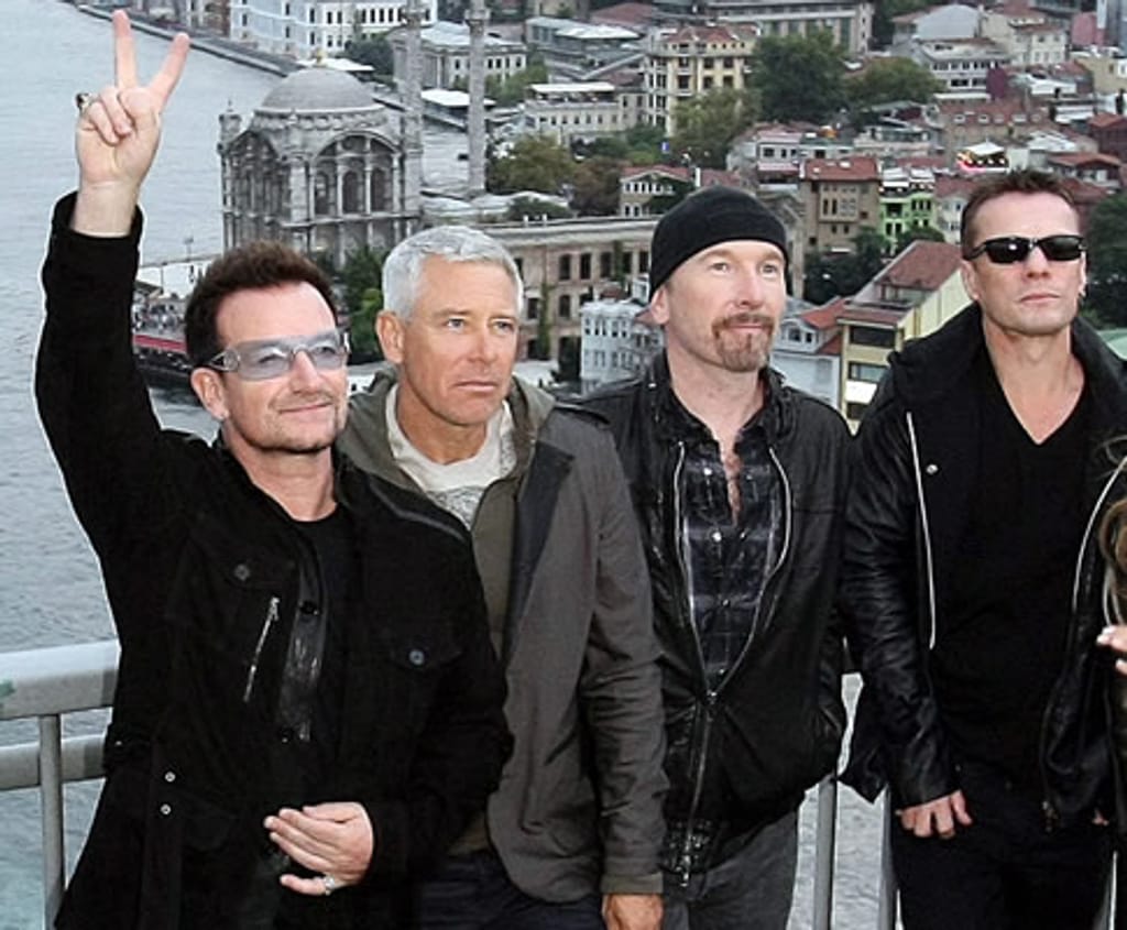 U2 em Istambul, Turquia (Erhan Sevenler/EPA)