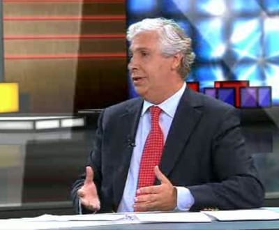 Constituição: Bacelar Gouveia deixa comissão com críticas a Teixeira Pinto - TVI