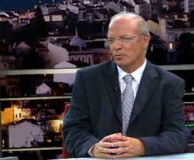 Santos Silva: «Os portugueses entendem bem estas medidas» - TVI
