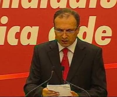 Francisco Lopes: acordo sobre OE2011 contribui para «afundamento» de Portugal - TVI