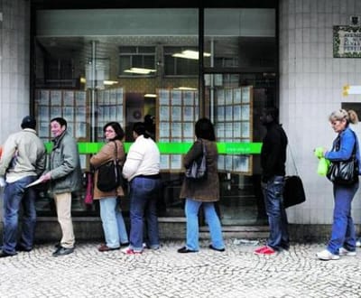 Porto: Segurança Social acusada de violação de direitos dos utentes - TVI