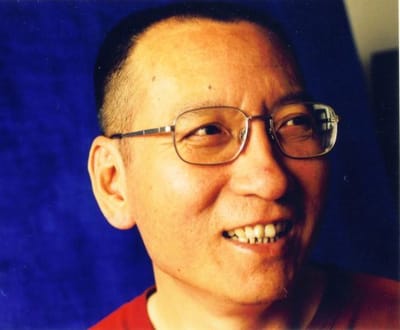Liu Xiaobo já sabe que é Nobel da Paz - TVI