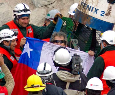 Ao minuto: siga a fase final do resgate dos 33 mineiros no Chile (4) - TVI