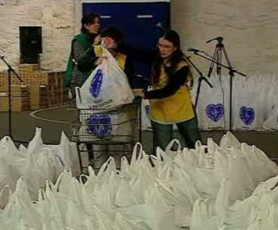 Famílias com fome esgotam armazém da Cáritas de Viseu - TVI