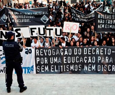 Ensino Superior: centenas de estudantes protestam em Lisboa - TVI