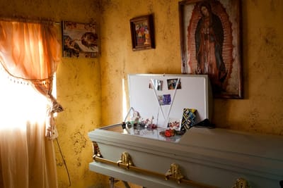 México: descobertos 40 cadáveres num rancho - TVI