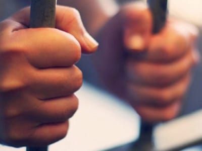 Prisão preventiva para homem que esfaqueou mulher e filha - TVI
