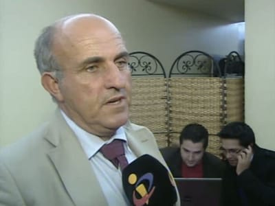 «Cavaco: se tem um pingo de vergonha, demita-se» - TVI