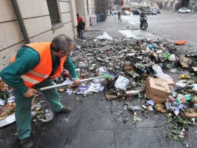 Greve: recolha de lixo já está a ser afectada - TVI