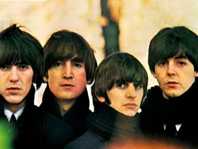 Beatles: descoberta carta de McCartney a oferecer vaga a baterista - TVI