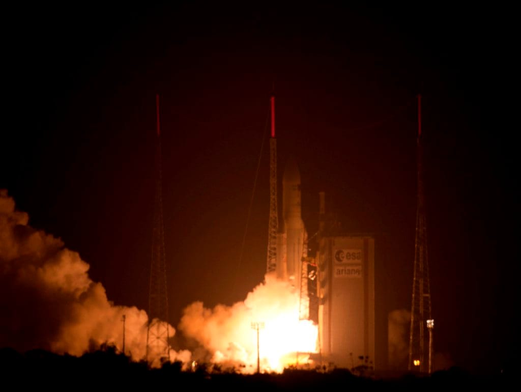 Lançamento do foguetão Ariane [EPA/JM GUILLON]