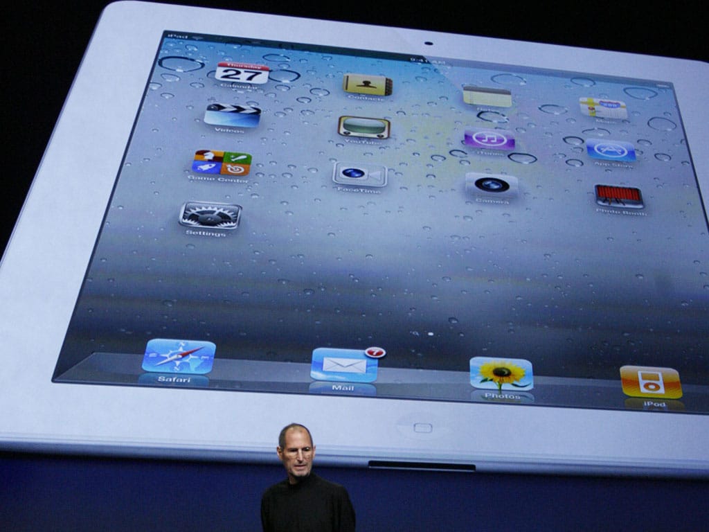 Jobs apresenta iPad 2 (EPA/MONICA M. DAVEY)