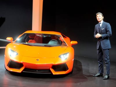 Lamborghini lança carro «sedento» de gasolina - TVI