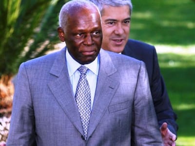 Presidente angolano nega ter 20 mil milhões no estrangeiro - TVI