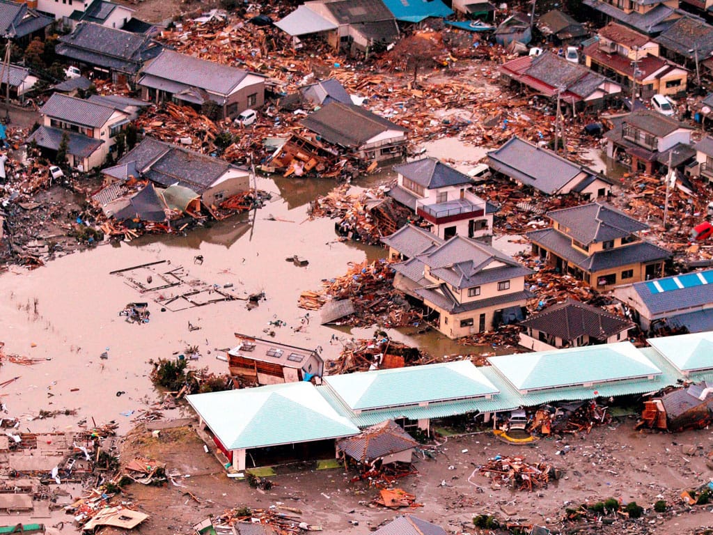 Japão: sismo violento seguido de tsunami