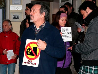 Ambientalistas protestem em Lisboa contra nuclear - TVI