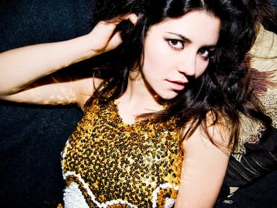Marina and the Diamonds tem vergonha de ser famosa - TVI
