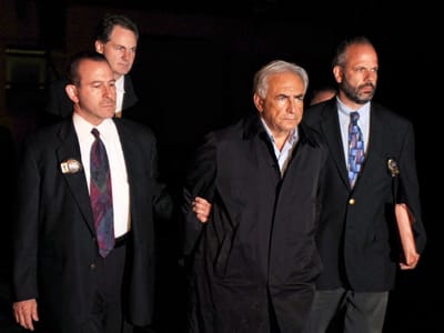 Strauss-Kahn já saiu da prisão - TVI