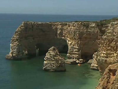 Monitorização da costa portuguesa vai custar três milhões de euros - TVI
