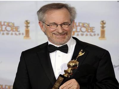 Steven Spielberg quer lançar Parque Jurássico 4 - TVI