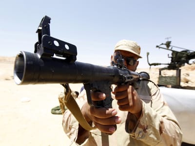 Líbia: mísseis desaparecem de paiol em Trípoli - TVI