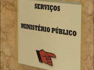 BES: Comissão participa ausência de José Guilherme ao MP - TVI