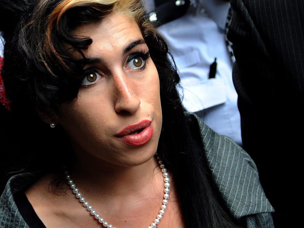 O último adeus a Amy Winehouse