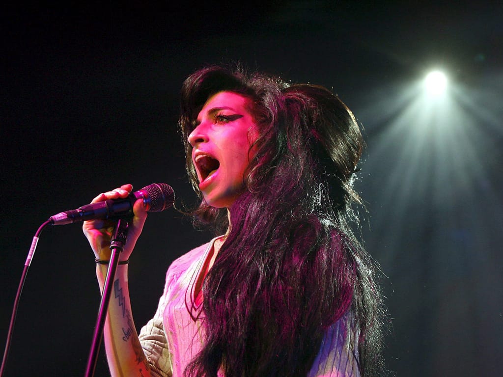 O último adeus a Amy Winehouse