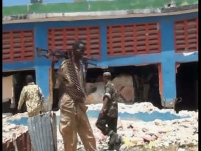 Somália: terroristas atacam ajuda humanitária - TVI
