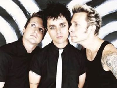Green Day eleitos a melhor banda de punk - TVI