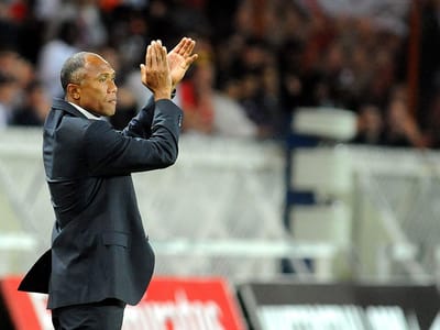 França: antepenúltimo classificado do campeonato já tem novo treinador - TVI