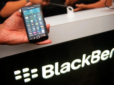 Rumores pregam rasteira às acções dona do BlackBerry - TVI