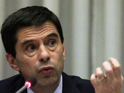 Subsídios: ministro garante que suspensão é temporária - TVI