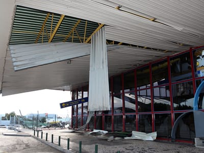 Aeroporto de Faro: um dos feridos é grave - TVI