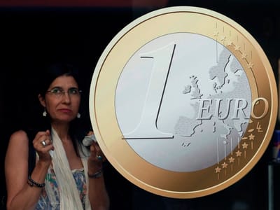 Euro confiante na emissão de dívida de Itália - TVI