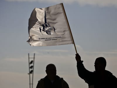 Guardas prisionais estão novamente em greve - TVI