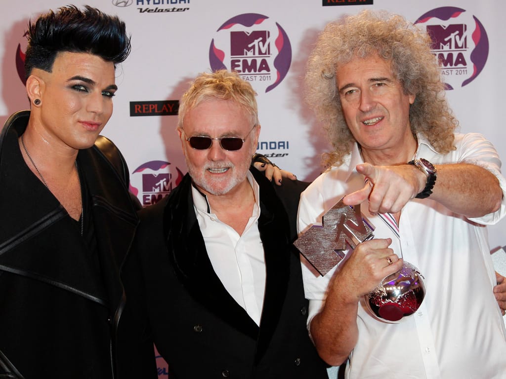 Adam Lambert, Roger Taylor e Brian May nos MTV Europe Music Awards (foto: Reuters)