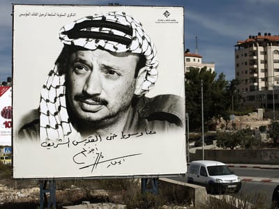 Palestina autoriza exumação de cadáver de Yasser Arafat - TVI