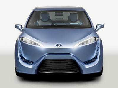 Toyota espera produção recorde em 2012 - TVI