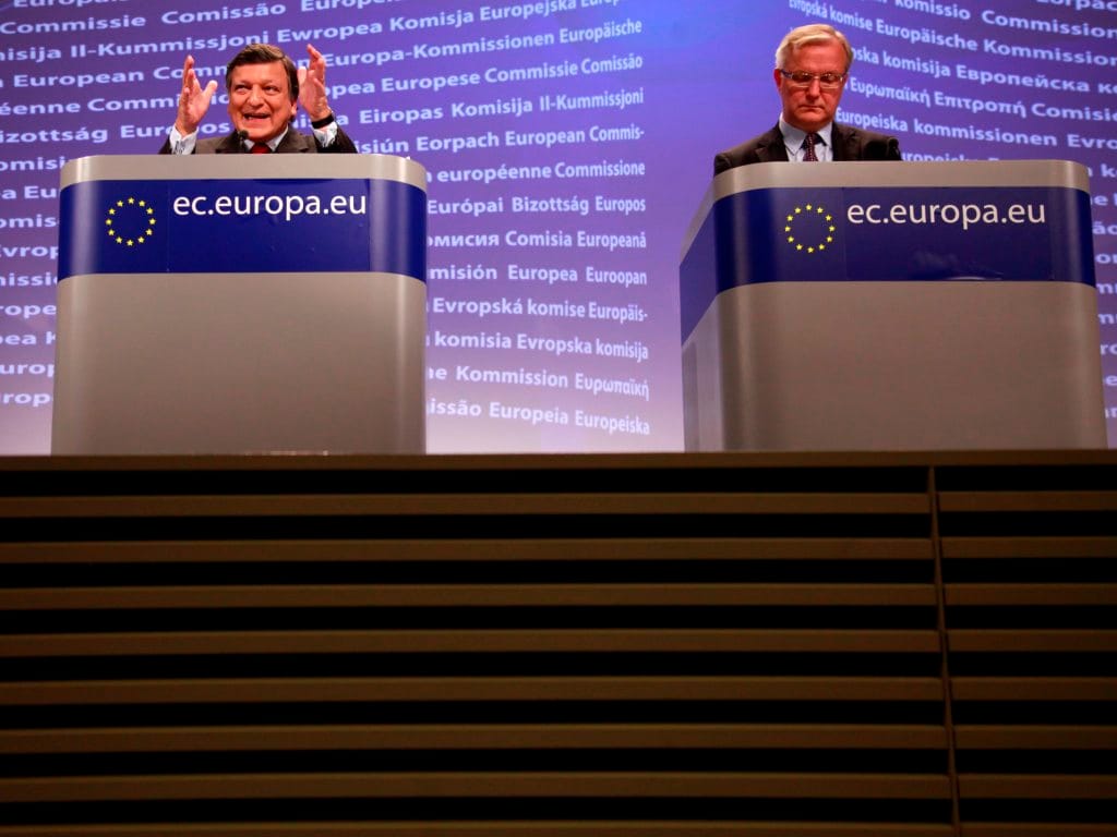 Durão Barroso e Olli Rehn, comissário europeu dos Assuntos Económicos
